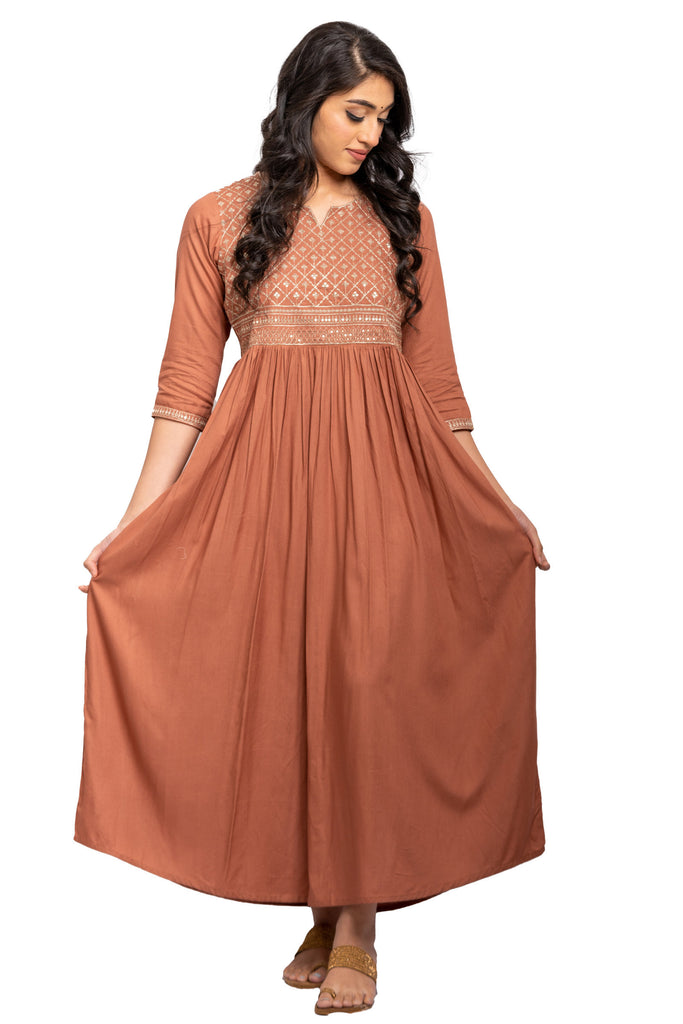 Ritu-Festive wear viscose kurti pant with dupatta , 3 pcs set | Diva Dove  Online Clothing Stores Dubai